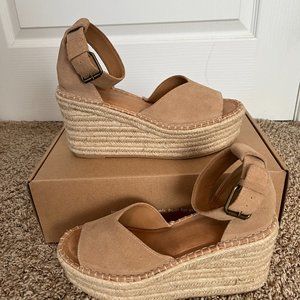 SALUDOS Positano Platform Wedge Size 7.5